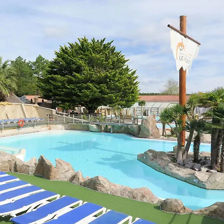 Camping Le Vieux Port 210s *